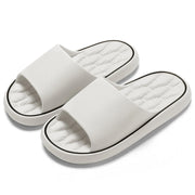 QYCKABY 2024 Mens Summer Slippers